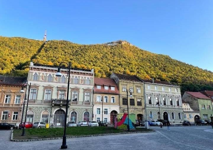 Piata Sfatului Pietonal Apartment Brașov Exterior foto